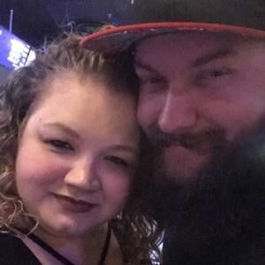 Meet your Posher, Carrie